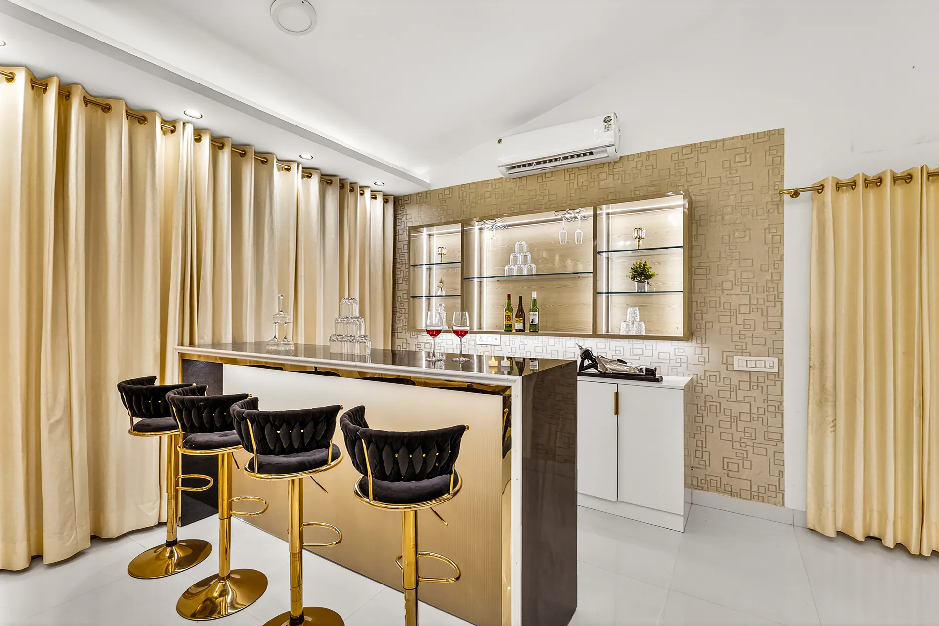 Crystal Farms — Premium Bar