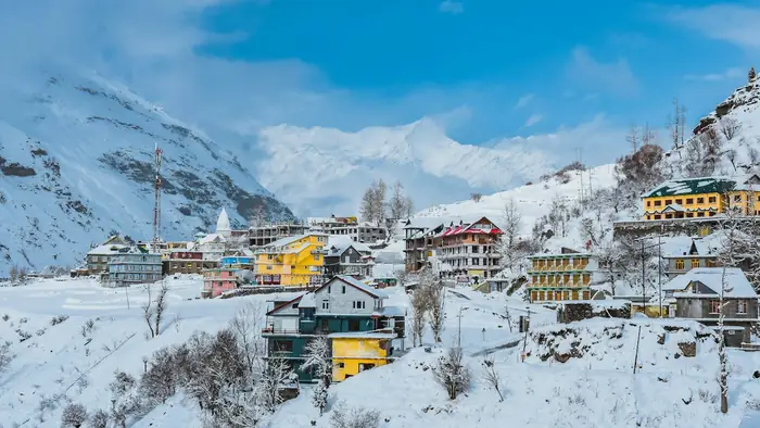 Manali under snow